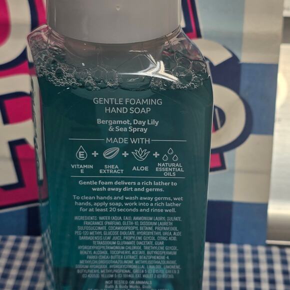 BBW Turquoise Waters Gentle Foaming Hand Soap 2 Pack - Picture 2 of 2